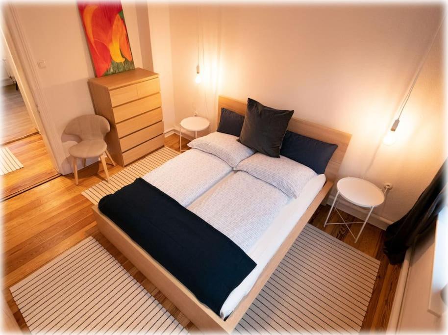 Gemuetlich - 2 Zimmer-Altbau, 24H Check-In Kiel Eksteriør bilde