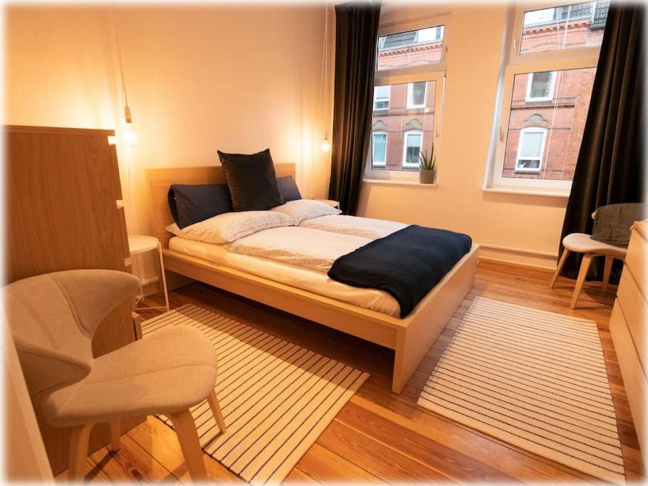 Gemuetlich - 2 Zimmer-Altbau, 24H Check-In Kiel Eksteriør bilde